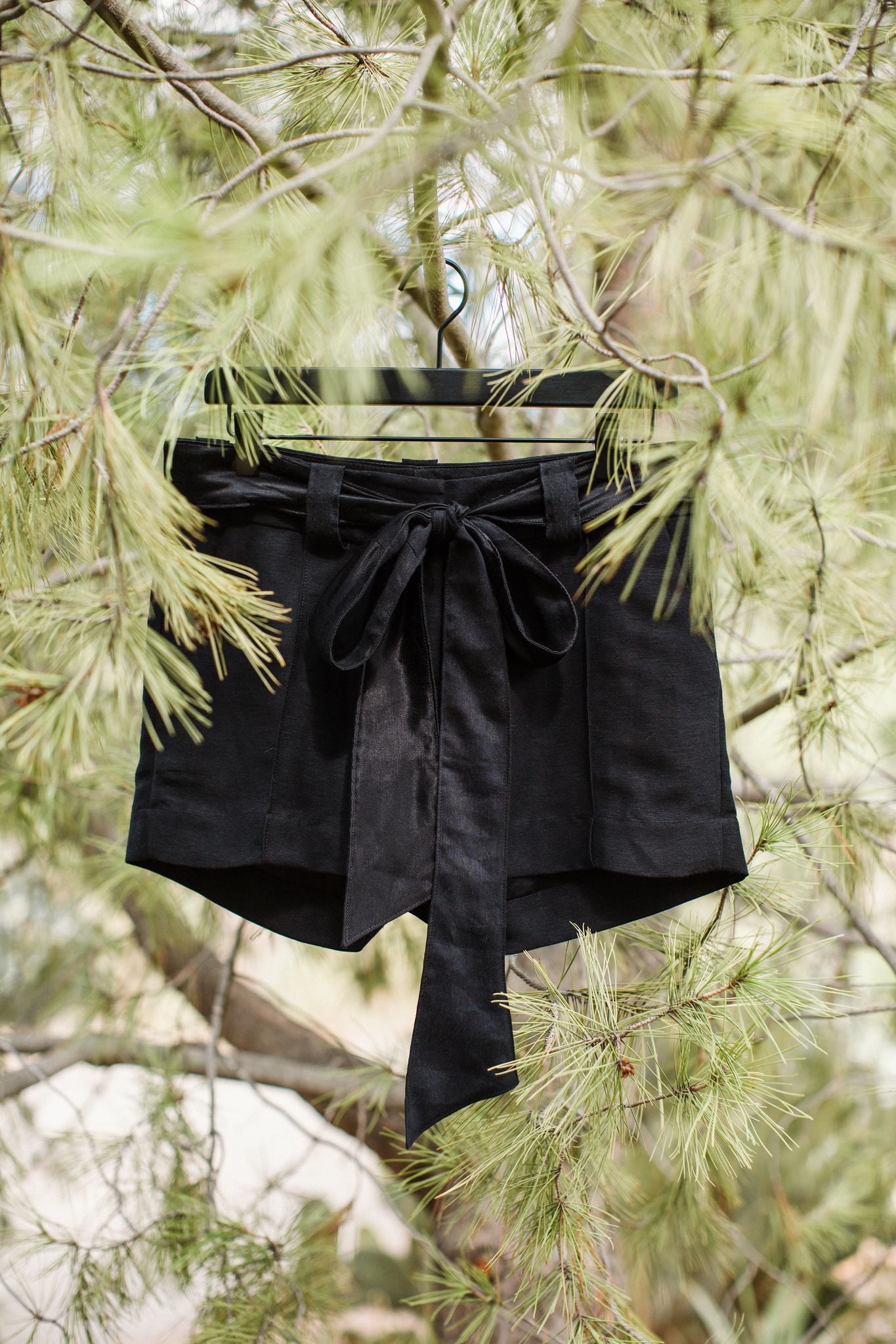 Belted Hemp Silk Shorts