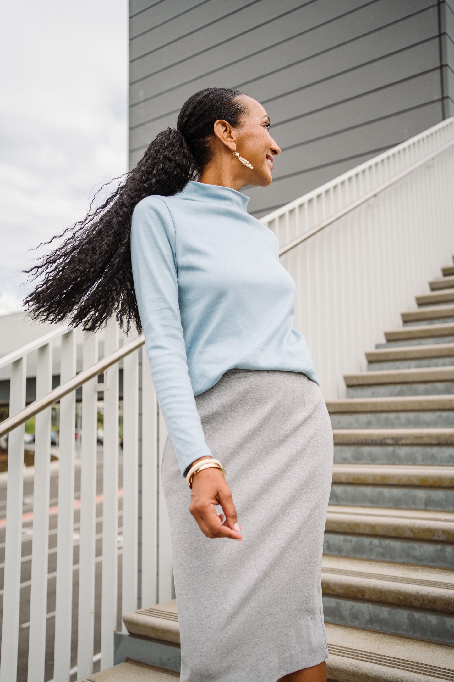 The Slant-Vent Knit Pencil Skirt